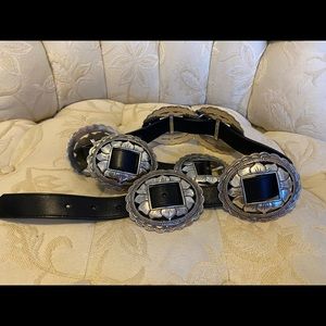VINTAGE BRIGHTON SUNFLOWER CONCHO BELT